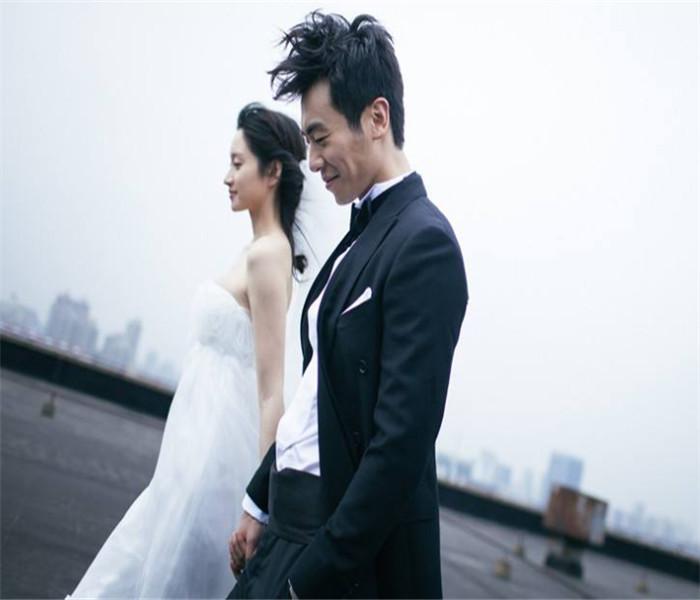 《幸福到万家》中的婚闹事件在生活中很常见吗？遇到这种事应该怎么办？游戏画面